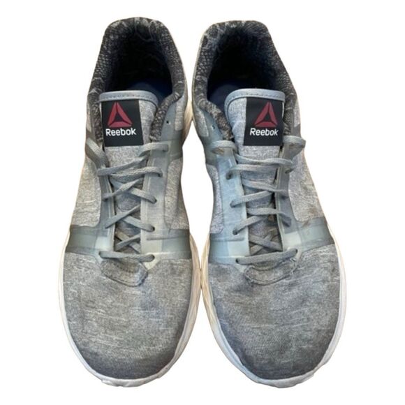 Reebok Running Shoes Sneakers Gray Smooth Fuse Technology Memory Foam Insoles 9 - Picture 2 of 11